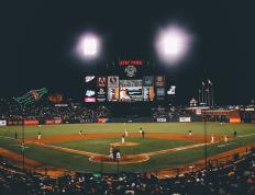 开云体育入口-悬念终结者与一柱擎天，当切特将湖人钉在命运十字路口