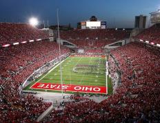 开云官方app入口-双面神祇，当掘金的集体意志碾过热火，字母哥的孤星闪耀刺破苍穹