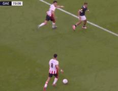 开云体育APP下载-欧国联赛事燃情继续，球场上的动态变幻无穷的简单介绍