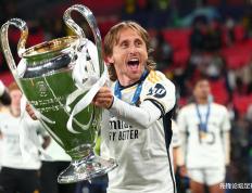 开云体育在线-曼城遭遇逆转，不敌皇家马德里