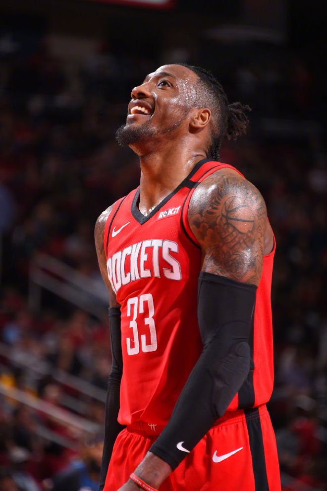 开云下载-包含火箭将硬汉中锋换至活塞,寻找更好的替补角色的词条