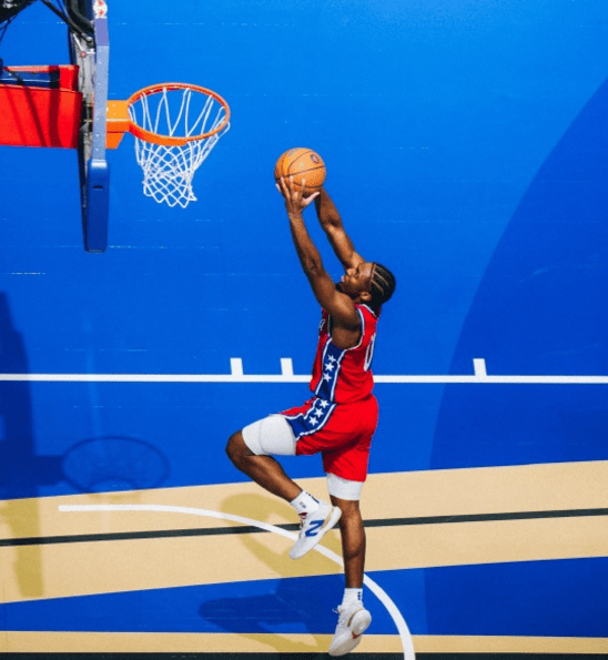 开云官网-76人大胜篮网迎来胜利