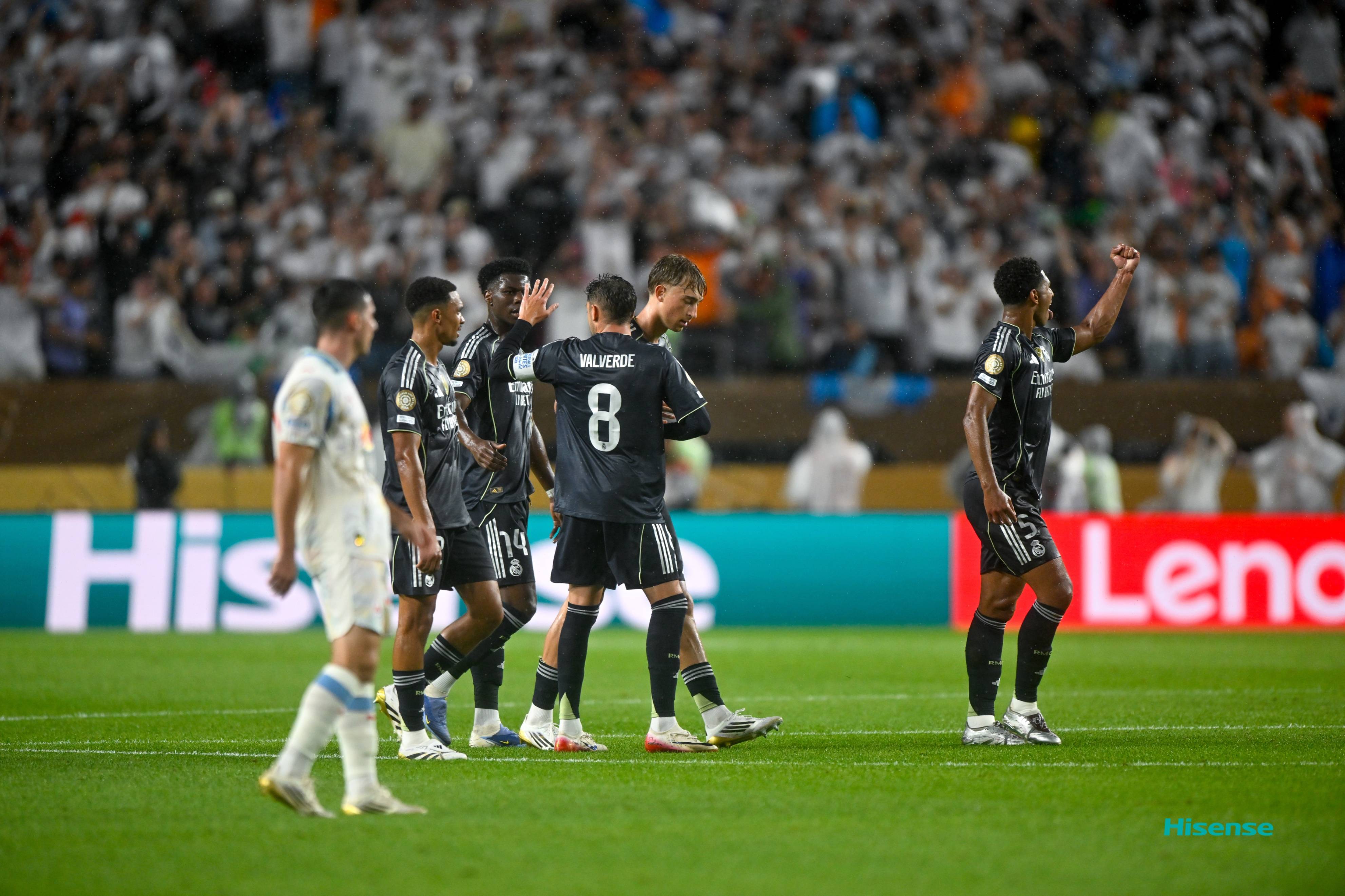 开云下载-皇马击败尤文图斯,晋级欧冠半决赛