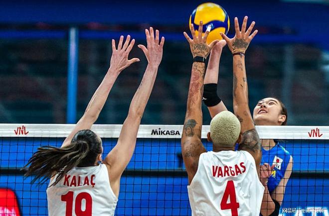 开云官网-土耳其队取得胜利,成功晋级