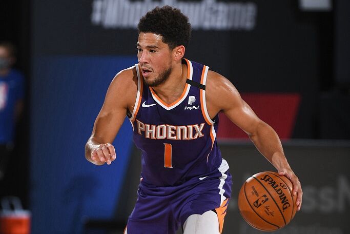 开云体育官网-犹他爵士队力克太阳,取得系列赛优势