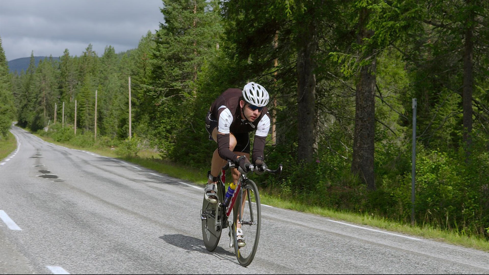 开云体育-当团队荣耀超越传统王冠，拉沃尔杯如何力克温网，梅德韦杰夫带队书写新叙事