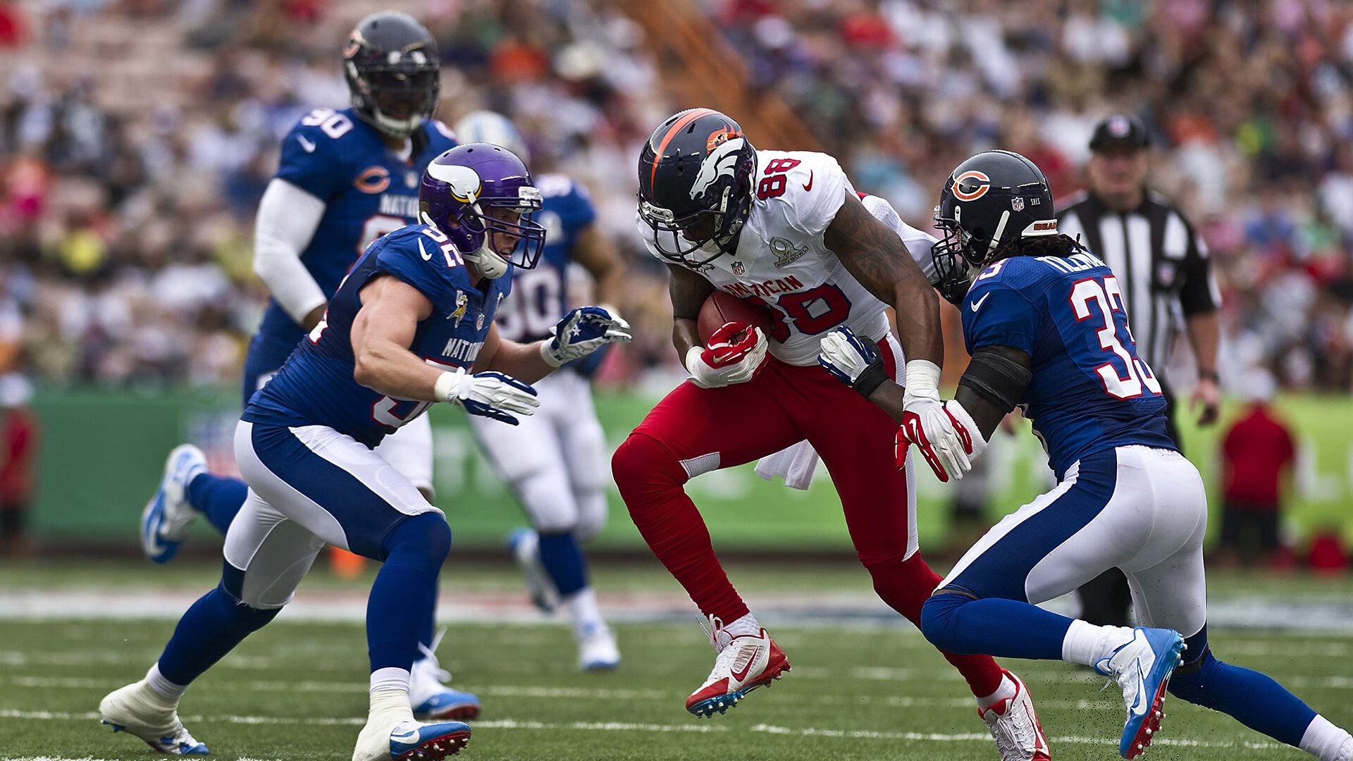 开云体育入口-赫拉克勒斯在王子公园,伊布以一肩之力,扛起巴黎的星月神话